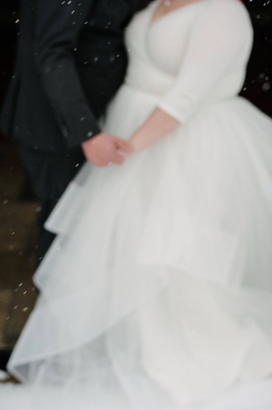 Gabby & Matthew wedding ceremony florals